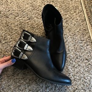 Leather Aldo booties